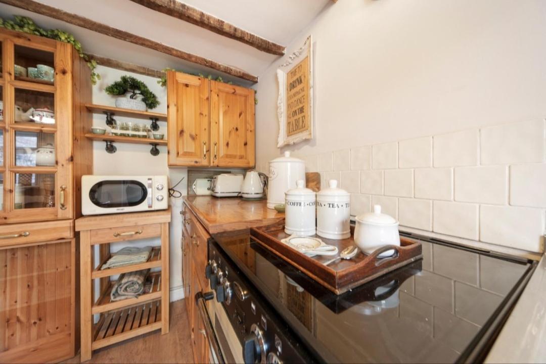 Cottage On The Common Great Malvern Esterno foto